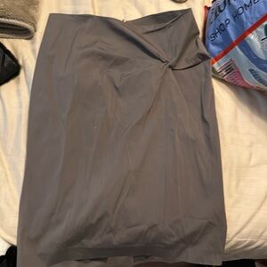 Beautiful gray Brunello Cucinelli skirt size 8